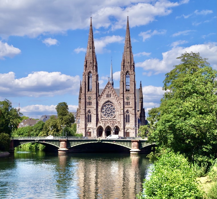 Place de la Cathédrale